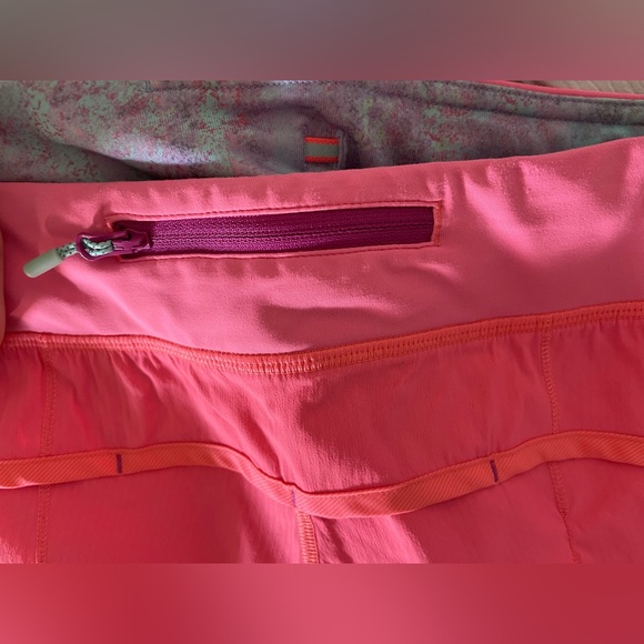 Ivivva Neon 2.5” Shorts - Picture 3 of 4